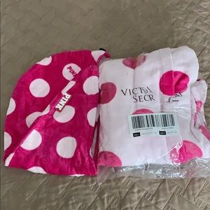 VS pink wrap towel , with head towel wrap